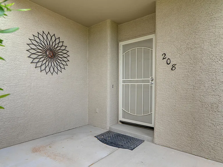 13606 N Cambria Dr #208 — Photo 4