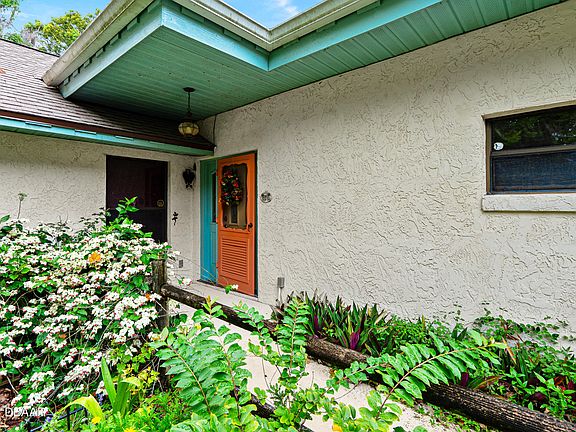 2nd image of 5815 Spruce Creek Woods Dr