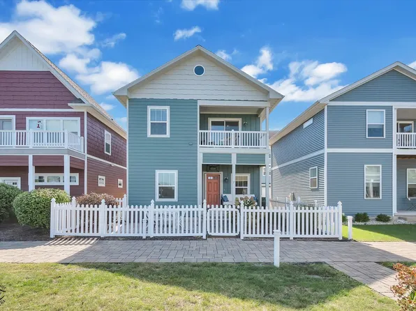 7 Pelican Lndg, Ottawa, IL 61350