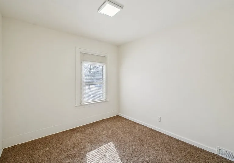 7350 Globe St — Photo 14