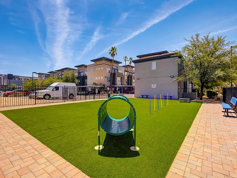 Vue Park West — Photo 15