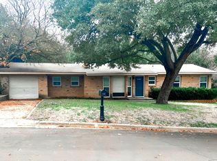 301 Randle Dr, Woodway, TX 76712