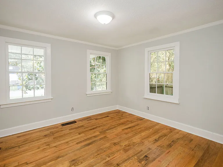 3967 Guyton St — Photo 32