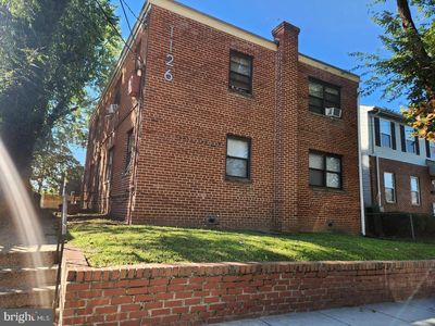 1126 48th Pl NE, Washington, DC, 20019