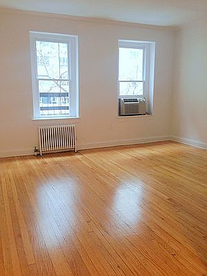 1st image of 215 E 66th St #504