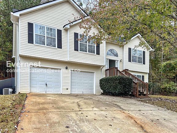 2nd image of 3136 Lower Creek Dr