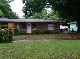 724 Virginia Ave, Auburndale, FL 33823