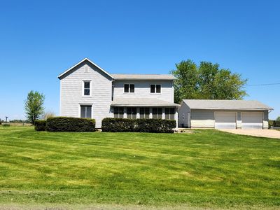 512 6th Ave W, Lyndon, IL, 61261