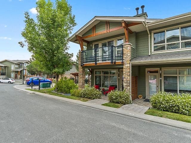 1st image of 130 Colebrook Rd #39