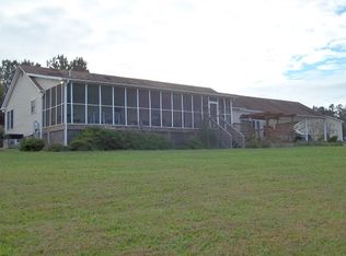 5533 Lotus Ln, Oxford, NC 27565