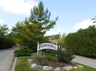 6318 Pepper Hill St, West Bloomfield, MI 48322
