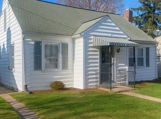 192 S 4th St #1, Mount Wolf, PA 17347