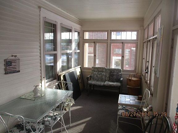 2nd image of 202 S Highland Ave