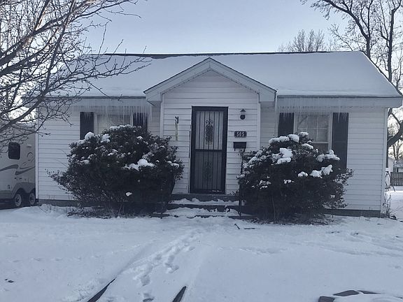 2nd image of 505 Chautauqua Ln