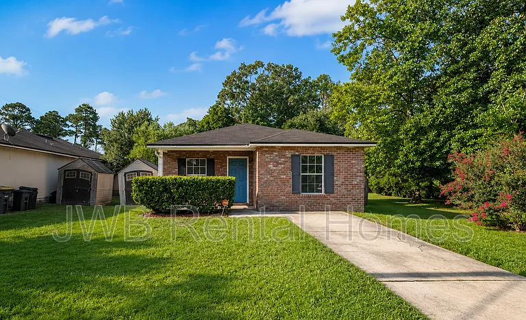 8410 Maple St — Photo 14