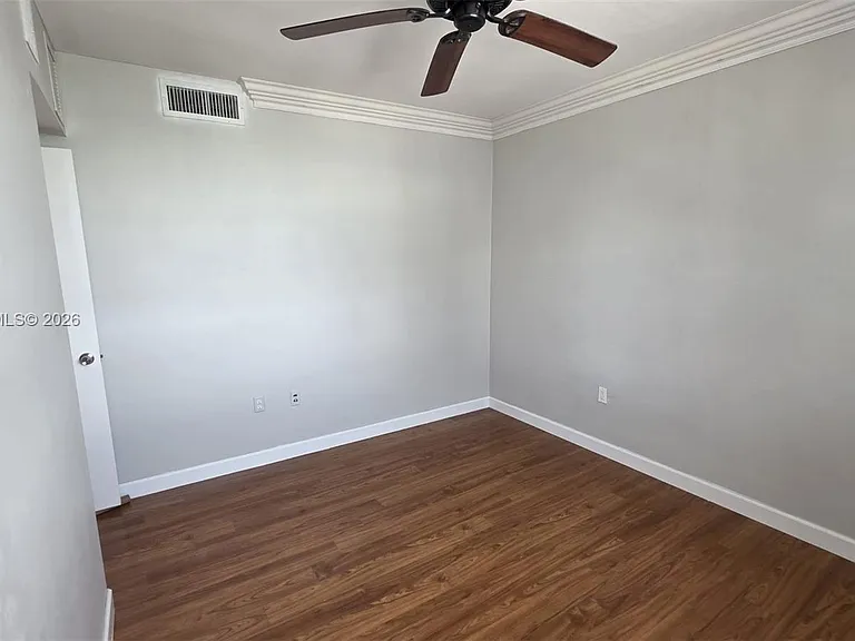 5825 Collins Ave #9C — Photo 22