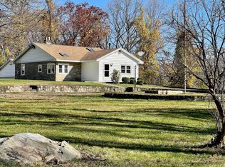 68 Mountain Rd, Stanfordville, NY 12581