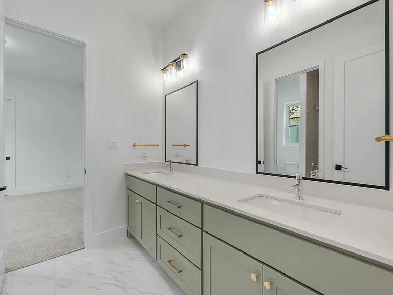125 Stockman Dr — Photo 27
