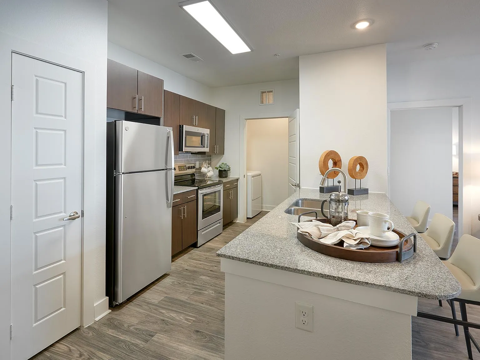 Arista Flats — Photo 4