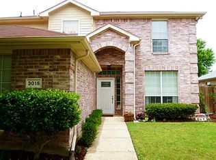 3015 Creekbend Ct, Sachse, TX 75048