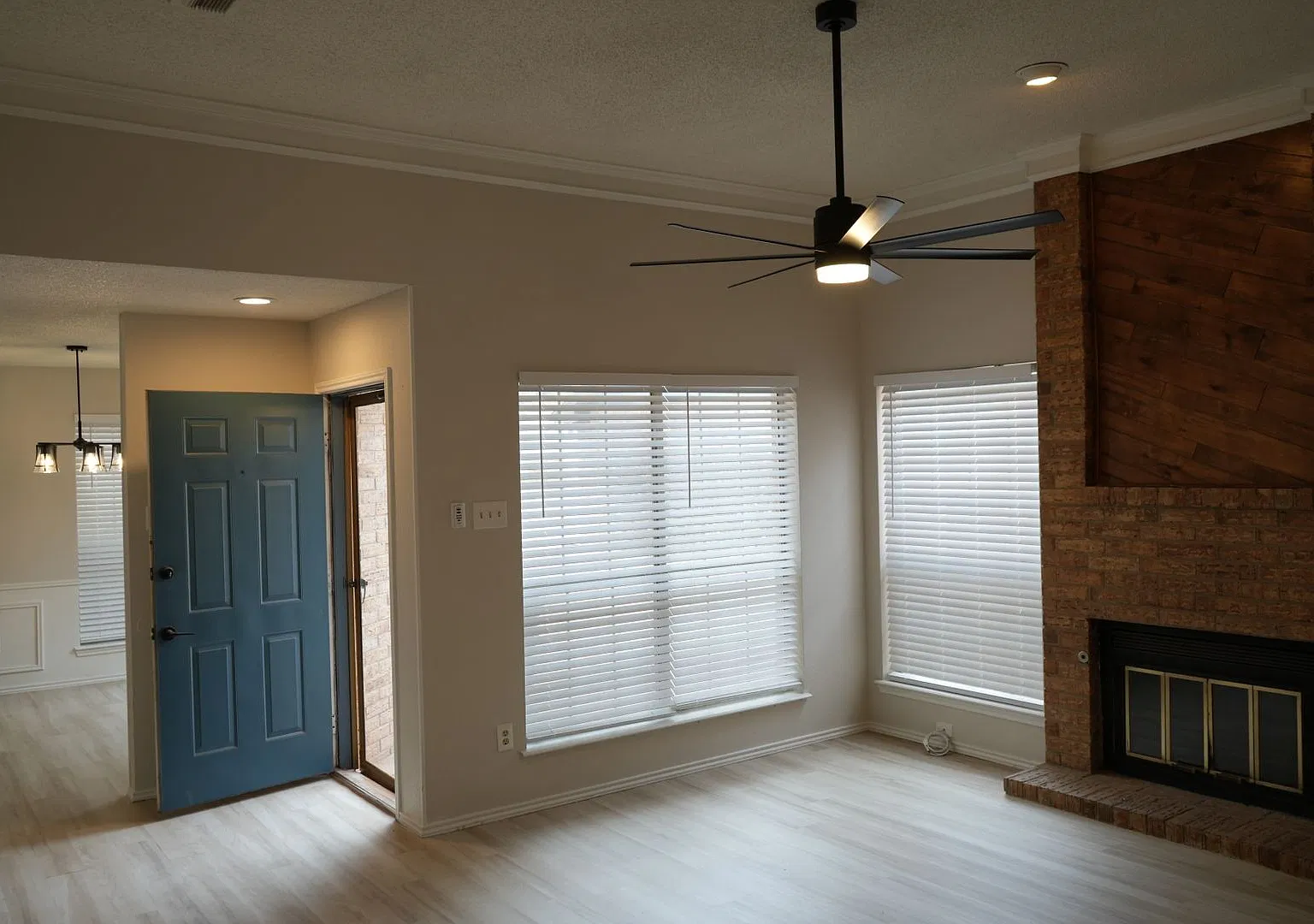 Modern, Updated 3 Bedroom 2 Bath in Southwest Lubbock — Photo 3