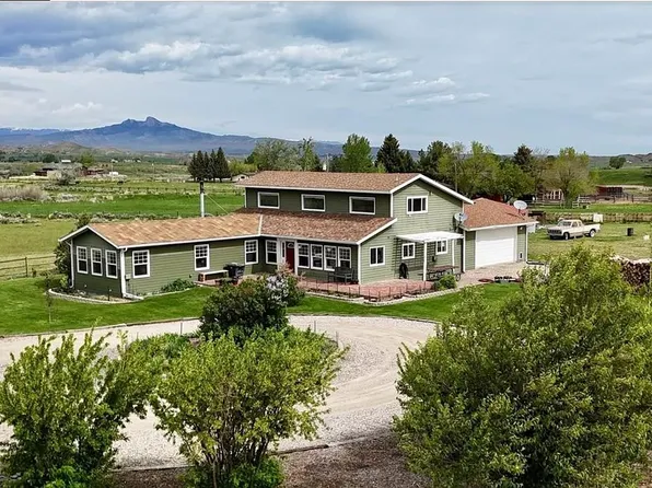 99 Sage Dr, Cody, WY 82414