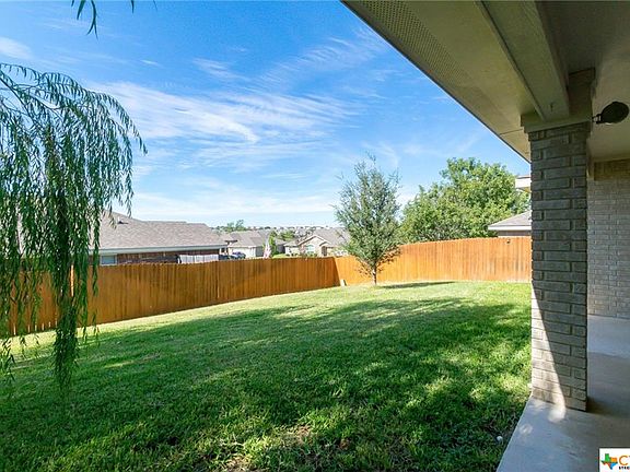 4th image of 3203 Sherwood Forest Dr