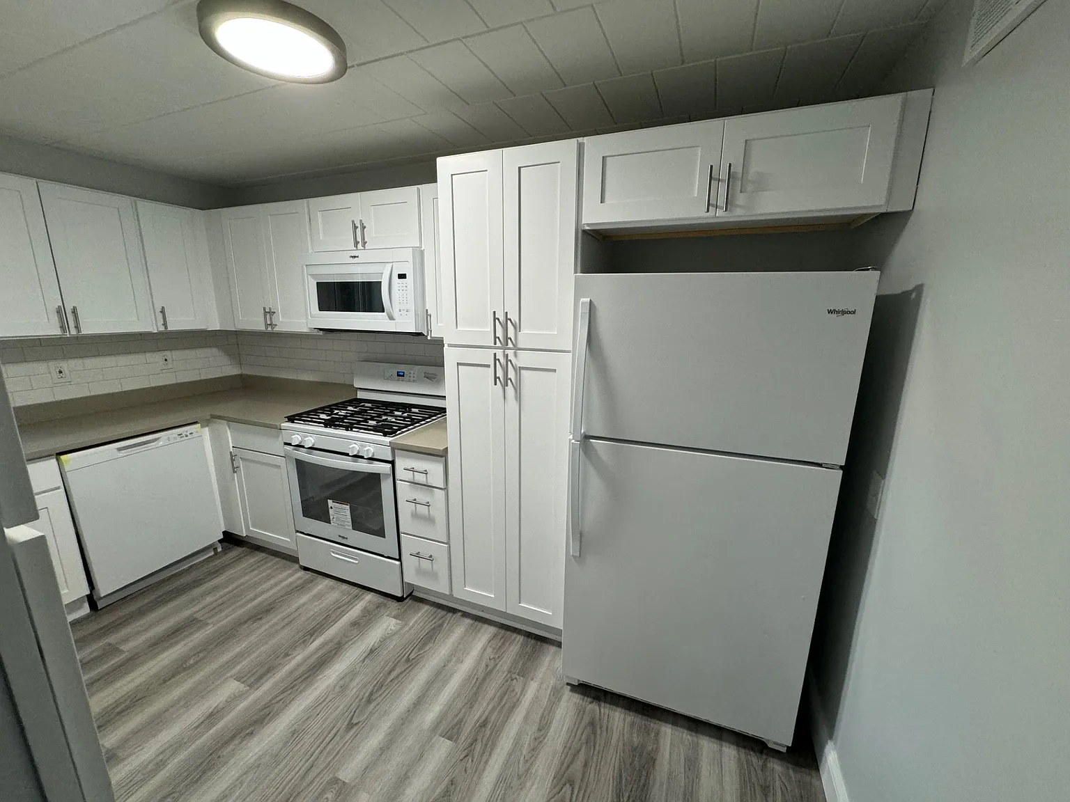 Meraki Apartments V - 908 - 3 — Photo 3