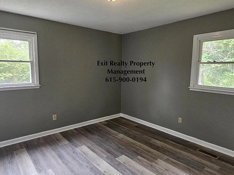210 Garden St — Photo 4