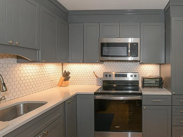 216 Mechanic St #A — Photo 38