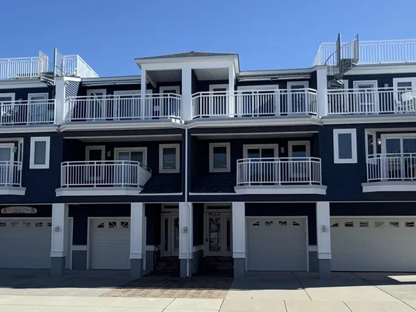 405 E 5th Ave #C, North Wildwood, NJ 08260