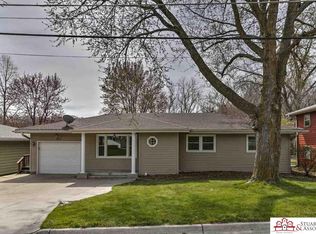 611 Lori Ln, Council Bluffs, IA 51503