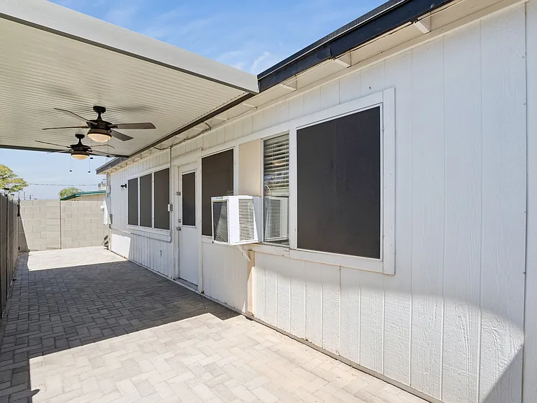 1017 E El Caminito Dr — Photo 16