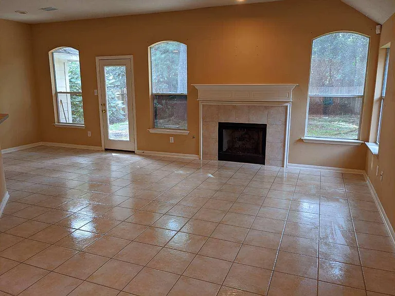 82 Camber Pine Pl — Photo 5