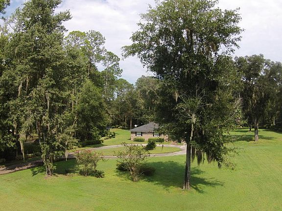 2nd image of 11917 Tierra Verde Ct