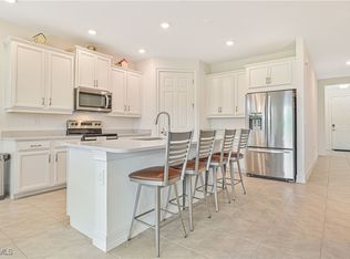 2916 Royal Gardens Ave, Fort Myers, FL 33916
