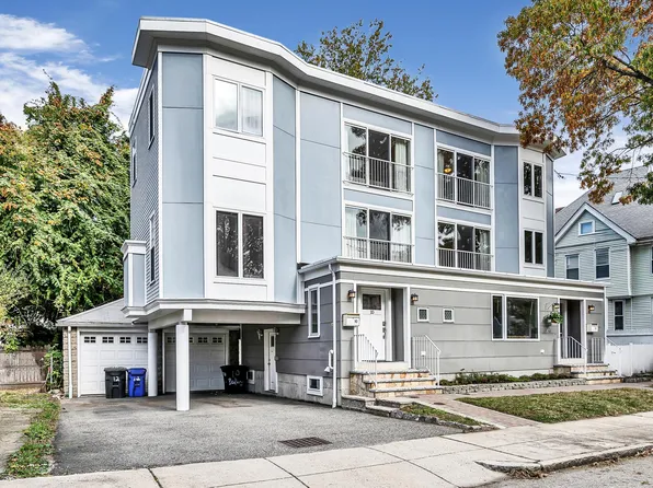 10 Bradbury St #10, Allston, MA 02134