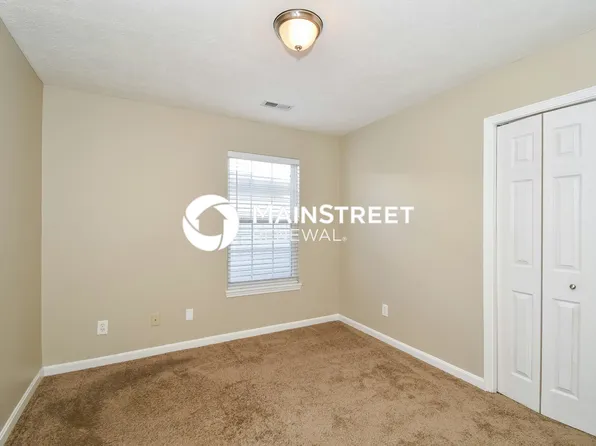 11105 Meadow Chase Ct, Louisville, KY 40229