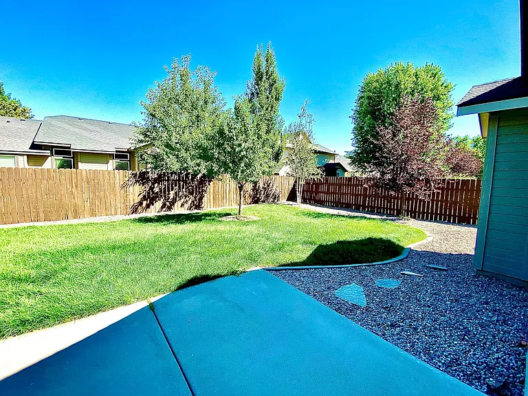 1014 N Manship Ave — Photo 51