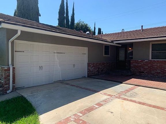 3rd image of 12931 Charloma Dr