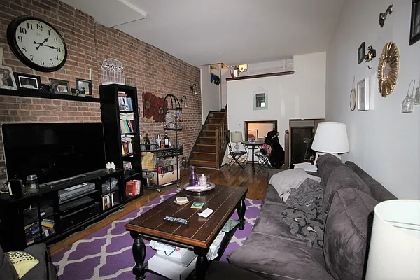 Rented by City Connections Realty | media 21