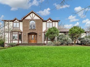 23 Mills Rd, Suffern, NY 10901