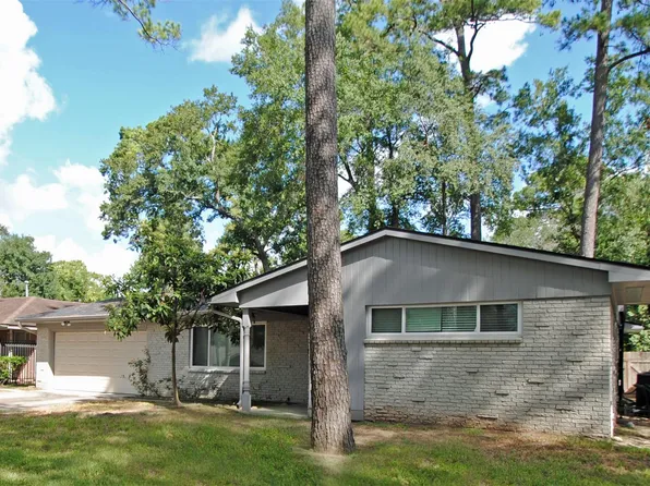 10034 Cedardale Dr, Houston, TX 77055
