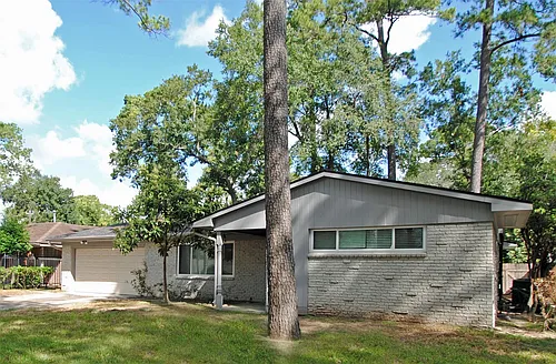 10034 Cedardale Dr Photo 1