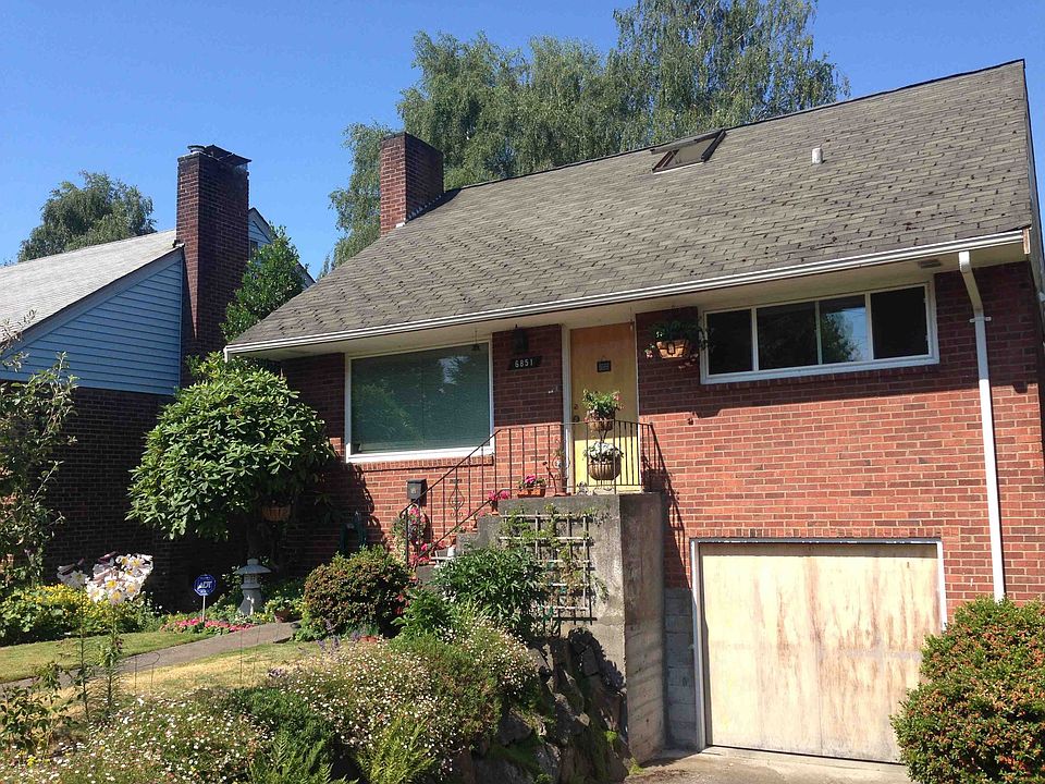 2nd image of 6851 38th Ave NE