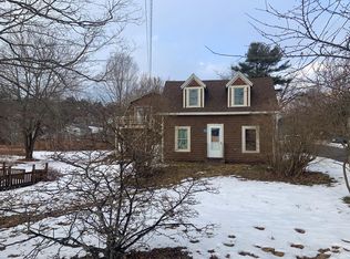 7 Summer St, Bucksport, ME 04416