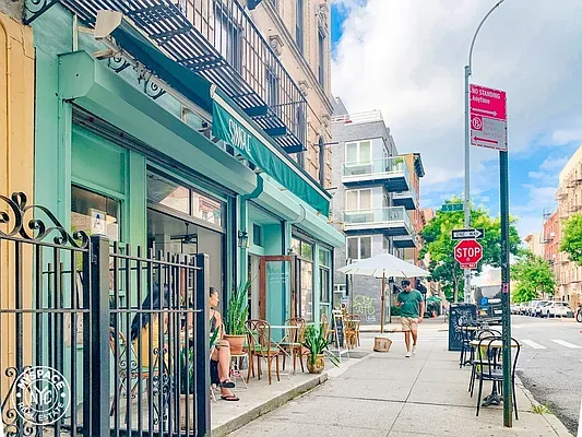 Rented by MySpaceNYC | media 13