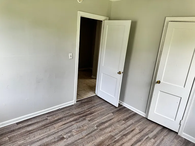 1409 N Dawson St #A — Photo 16