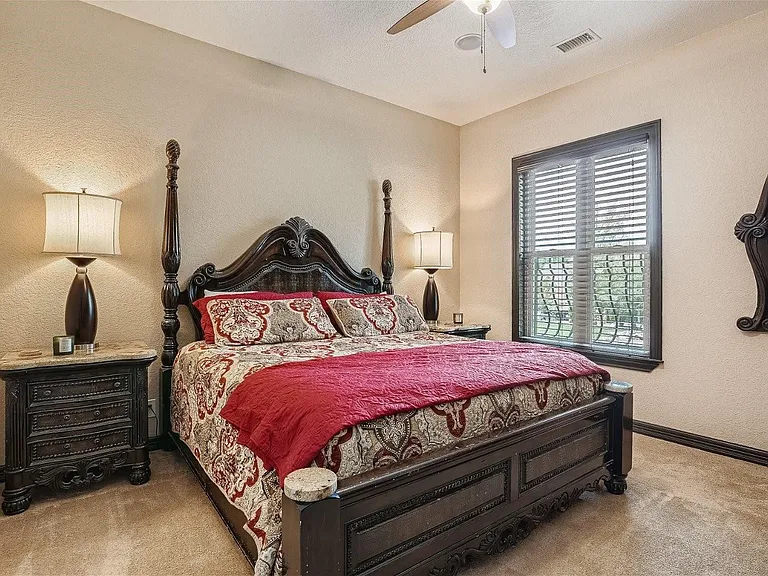 15207 Nightingale Ln — Photo 20