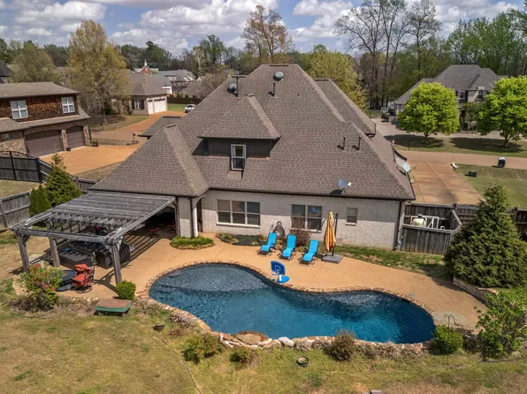 107 Waters Edge Cv, Atoka, TN 38004